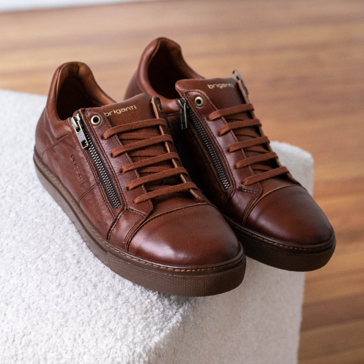 ZAPATILLA ANTON CHOCOLATE
