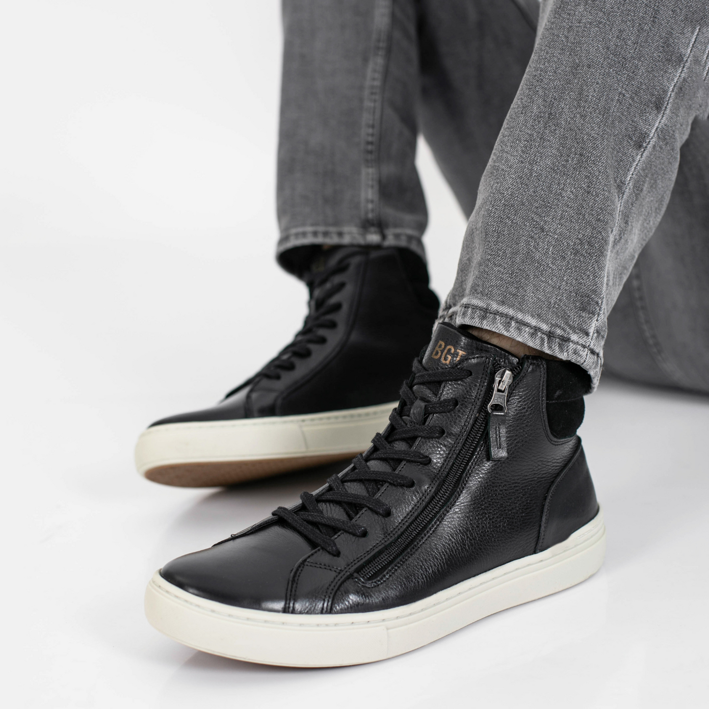 ZAPATILLA ORLANDO NEGRA